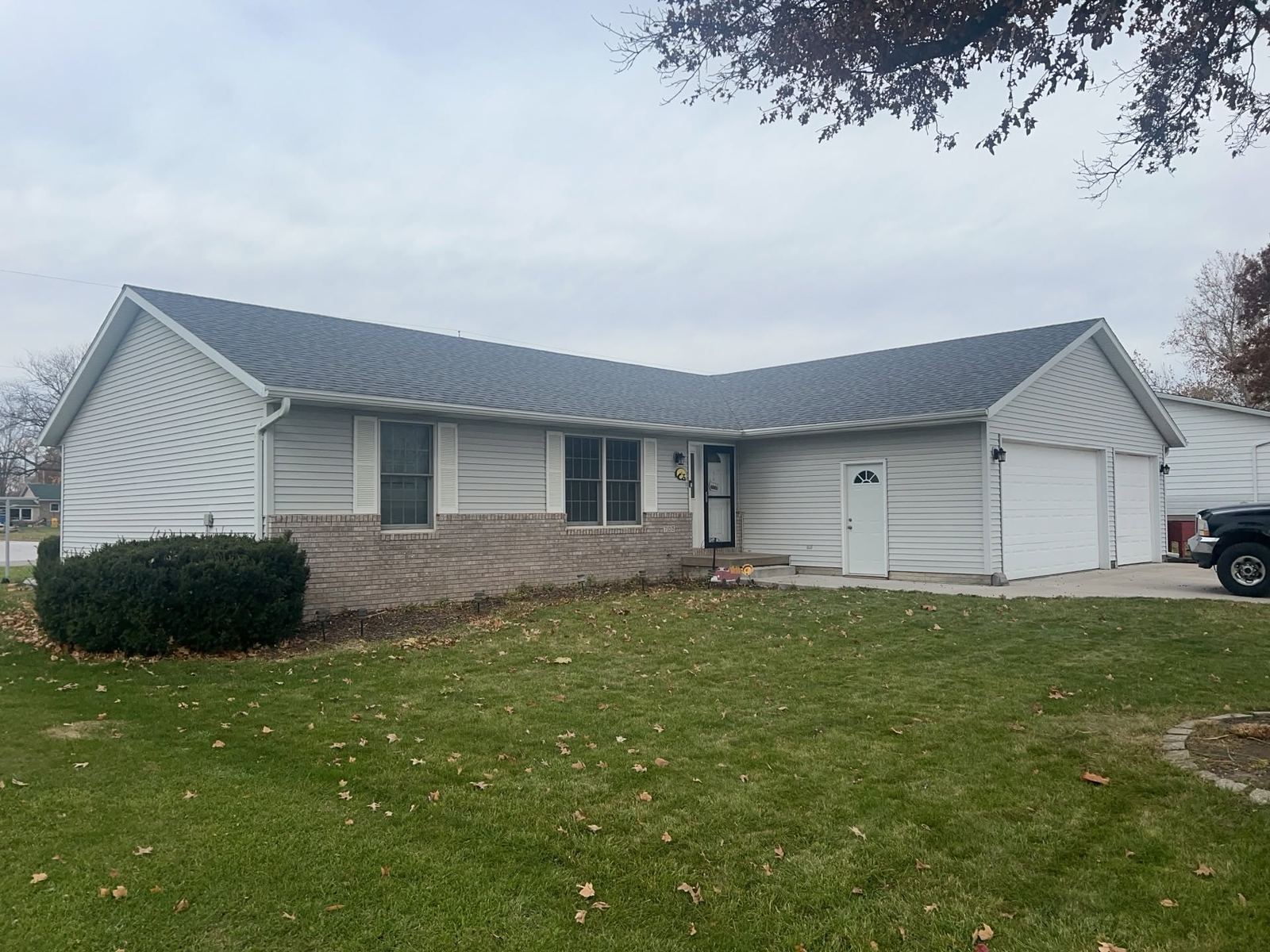 White single-story home front exterior in Davenport, Iowa